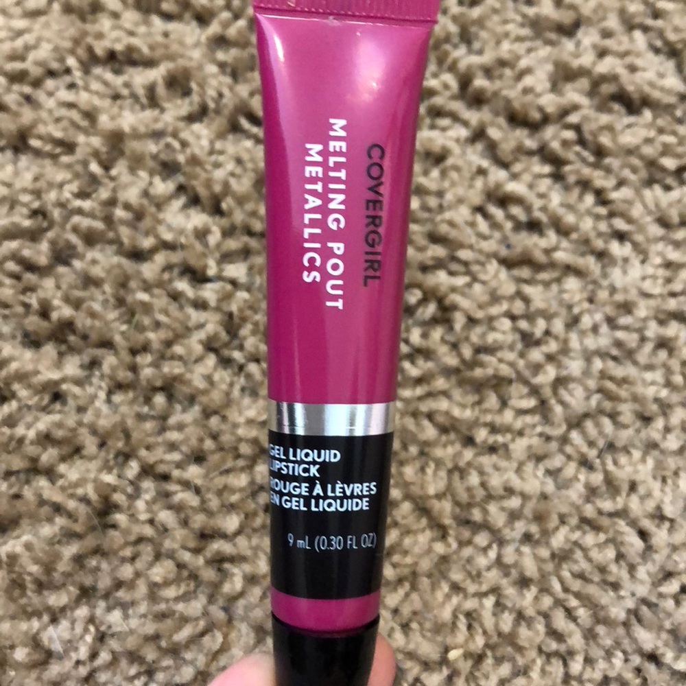 Cover girl melting pout metallics